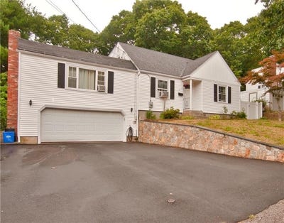 /international/us/27-campbell-st-west-warwick-ri-110107483961/