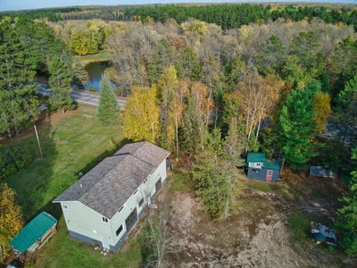 /international/us/35629-scenic-highway-bovey-mn-110120508470/