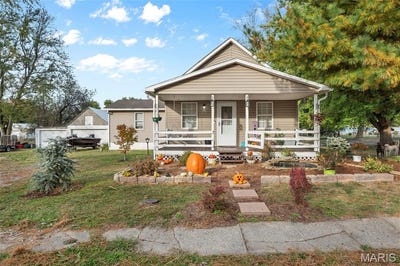 /international/us/105-marcia-street-wilsonville-il-110120924320/