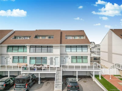/international/us/519-west-broadway-long-beach-ny-110105979976/