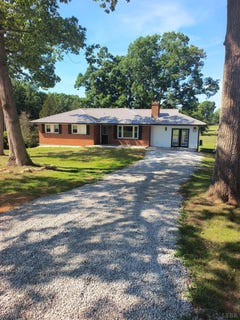 /international/us/200-ramsey-road-hurt-va-110108606535/