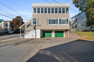 /international/us/77-acadia-avenue-lewiston-me-110120497795/