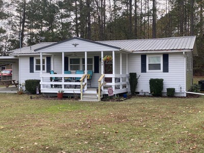 /international/us/1369-gin-pond-drive-summerton-sc-110104123476/