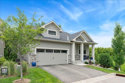 /international/us/16377-glory-lane-eden-prairie-mn-110109037053/