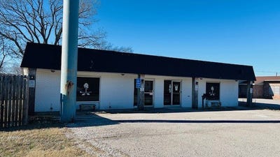 /international/us/102-s-collins-howe-tx-110104482037/