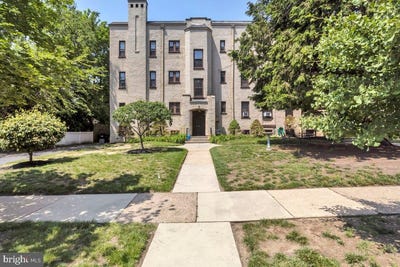 /international/us/210-e-maple-avenue-merchantville-nj-110099980471/