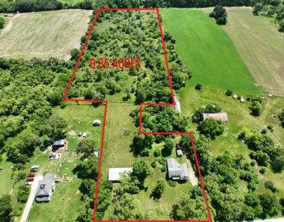 /international/us/w4831-bluff-rd-east-troy-wi-110100450250/