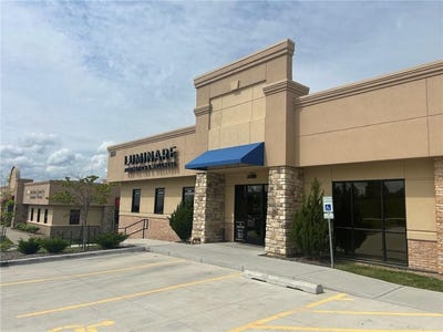 /international/us/860-haines-drive-liberty-mo-110081348461/