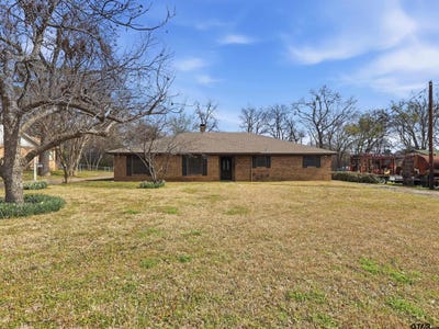 /international/us/231-quitman-pittsburg-tx-110106147260/