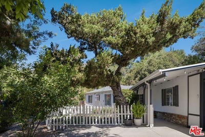 /international/us/7815-denivelle-rd-sunland-ca-110101348455/
