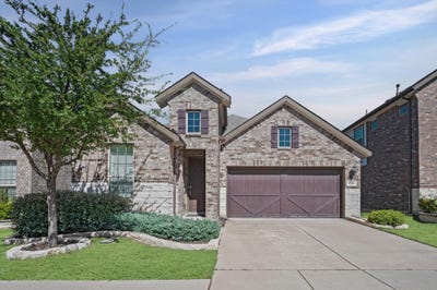 /international/us/2157-bailey-street-carrollton-tx-110120488880/