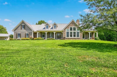 /international/us/8810-schlottman-road-hamilton-twp-oh-110101537946/