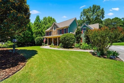 /international/us/214-montana-way-canton-ga-110108612730/