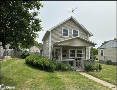 /international/us/906-linn-street-atlantic-ia-110099912605/