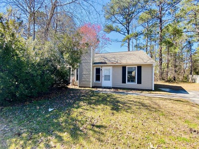 /international/us/189-corey-circle-jacksonville-nc-110106814109/