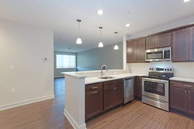 /international/us/101-nott-terrace-schenectady-ny-110107408266/