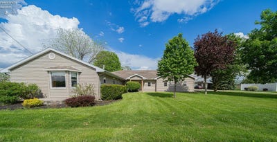 /international/us/3266-bloomdale-road-bloomdale-oh-110104195754/