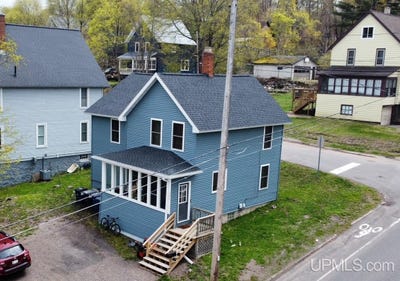 /international/us/305-bridge-street-houghton-mi-110108171759/