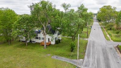 /international/us/901-w-church-street-ozark-mo-110107438290/