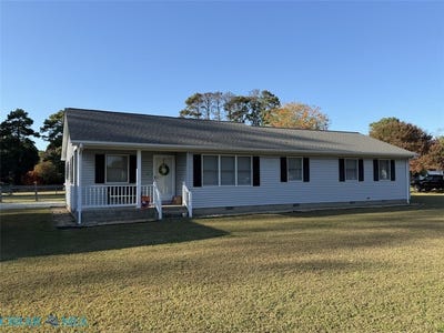 /international/us/382-beach-road-white-stone-va-110120891224/