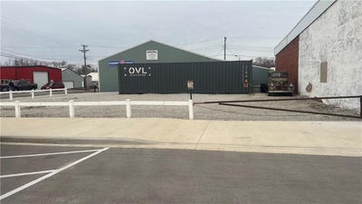 /international/us/101-e-main-street-drexel-mo-110105975501/