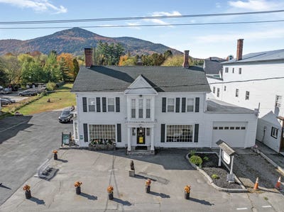 /international/us/115-117-main-street-colebrook-nh-110107550093/