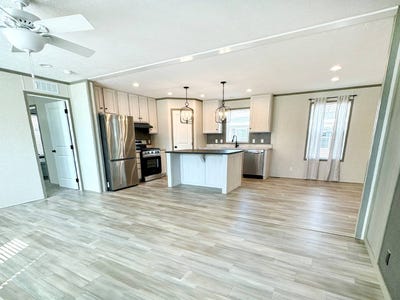 /international/us/808-n-prairieview-rd-mahomet-il-110099927523/?lang=zh-tw