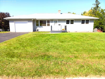 /international/us/202-sunset-drive-deforest-wi-110120019277/