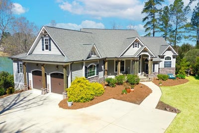 /international/us/303-commonwealth-dr-ninety-six-sc-110098482274/