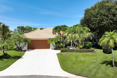 /international/us/7-graemoor-terrace-palm-beach-gardens-fl-110106435682/