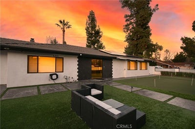 /international/us/19501-vintage-street-northridge-ca-110106142628/