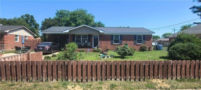 /international/us/311-glen-canyon-drive-fayetteville-nc-110108257502/