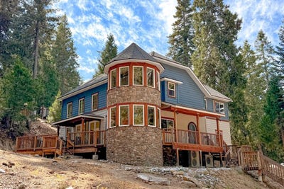 /international/us/7594-azalea-yosemite-west-ca-110120454589/
