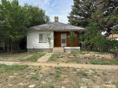 /international/us/312-pinon-st-walsenburg-co-110102304972/