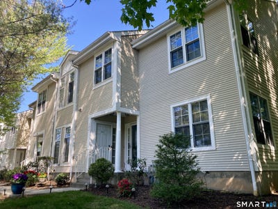 /international/us/102-country-club-court-rocky-hill-ct-110108075664/