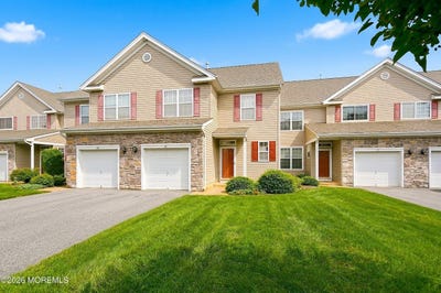 /international/us/37-manhattan-drive-brick-nj-110119737720/