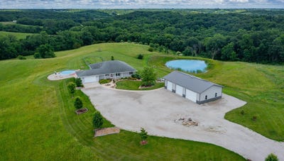 /international/us/13186-clearview-court-moravia-ia-110108654106/