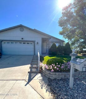 /international/us/6460-eskimo-drive-sun-valley-nv-110108579244/