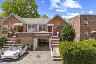 /international/us/43-36-194th-street-flushing-ny-110099167676/