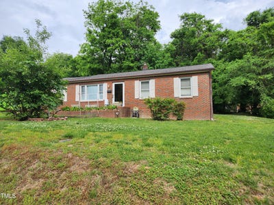 /international/us/214-neely-street-mocksville-nc-110100894013/