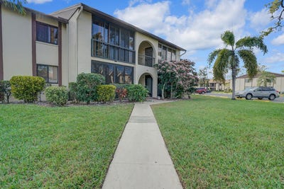 /international/us/316-knotty-pine-circle-greenacres-fl-110097501223/