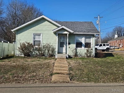 /international/us/207-jackson-street-doniphan-mo-110106026677/