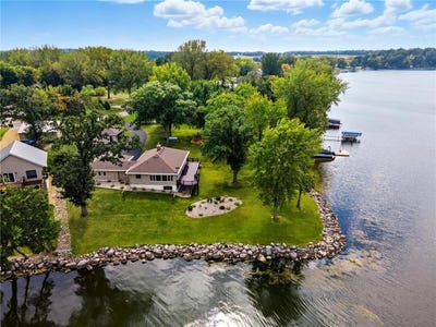 /international/us/624-tetonka-view-drive-waterville-mn-110106769923/