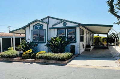 /international/us/24701-raymond-way-lake-forest-ca-110109504495/