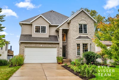 /international/us/7562-hessler-drive-ne-rockford-mi-110120057691/