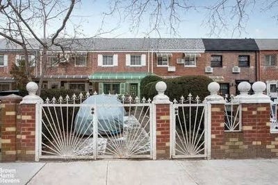 /international/us/983-schenck-ave-brooklyn-ny-110120104403/