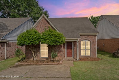 /international/us/7420-overlook-drive-southaven-ms-110108412289/