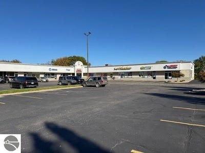 /international/us/4585-e-pickard-road-mt-pleasant-mi-110103255650/