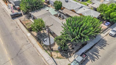 /international/us/255-j-street-parlier-ca-110102382647/