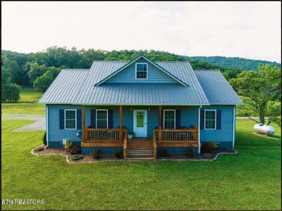 /international/us/580-elk-fork-rd-pioneer-tn-110098675836/